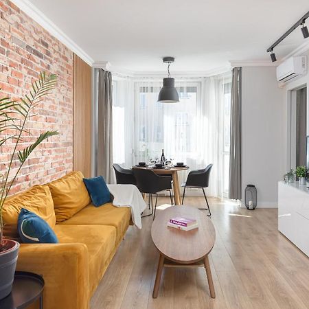 Stylowy Apartament Z Pieknym Widokiem Na Miasto Варшава Екстериор снимка
