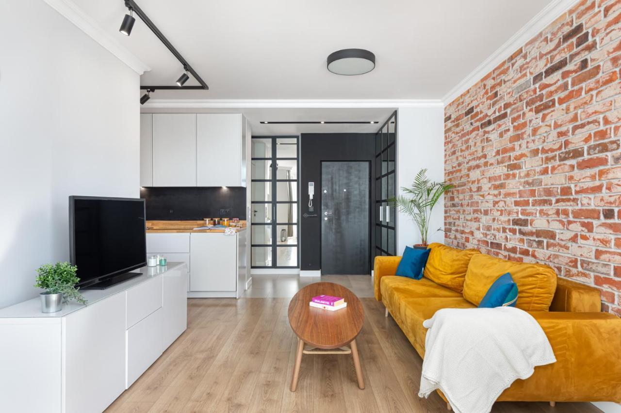 Stylowy Apartament Z Pieknym Widokiem Na Miasto Варшава Екстериор снимка